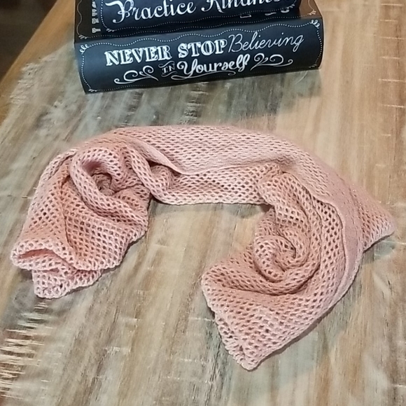 Steve Madden Accessories - New Steve Madden Infinity Scarf - 31x18